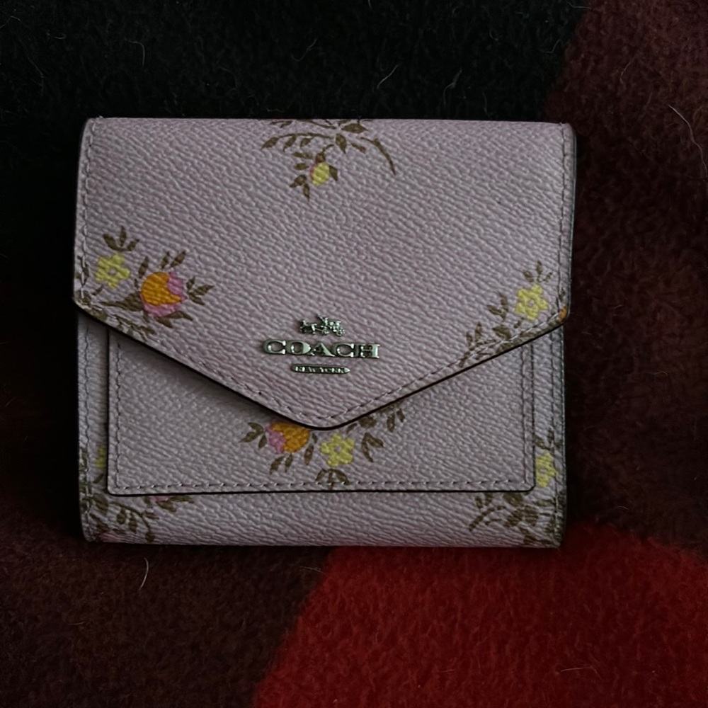 Coach trifold wallet